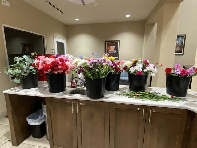 flower arrangements at Aravilla Clearwater Memory Care