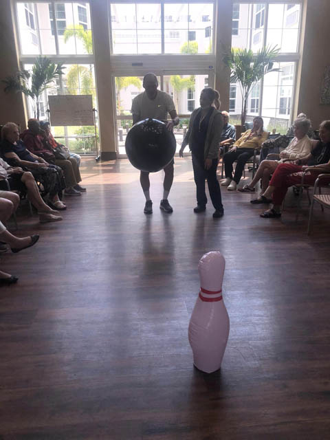 Aravilla Clearwater memory care residents bowling