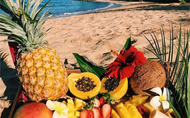 Hawaiin celebration at Aravilla Clearwater