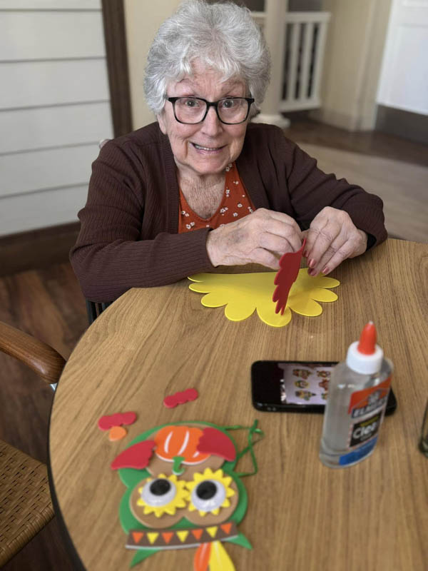arts and crafts for seniors with memory issues