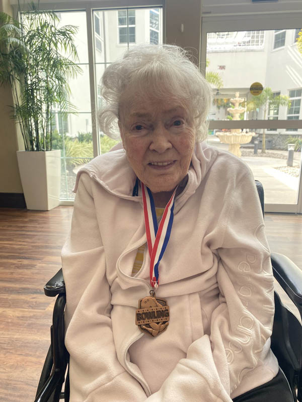 senior resident in third place senior resident in third place