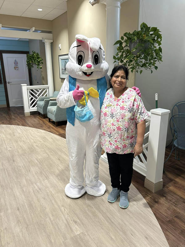 Aravilla Clearwater memory care employee of the month